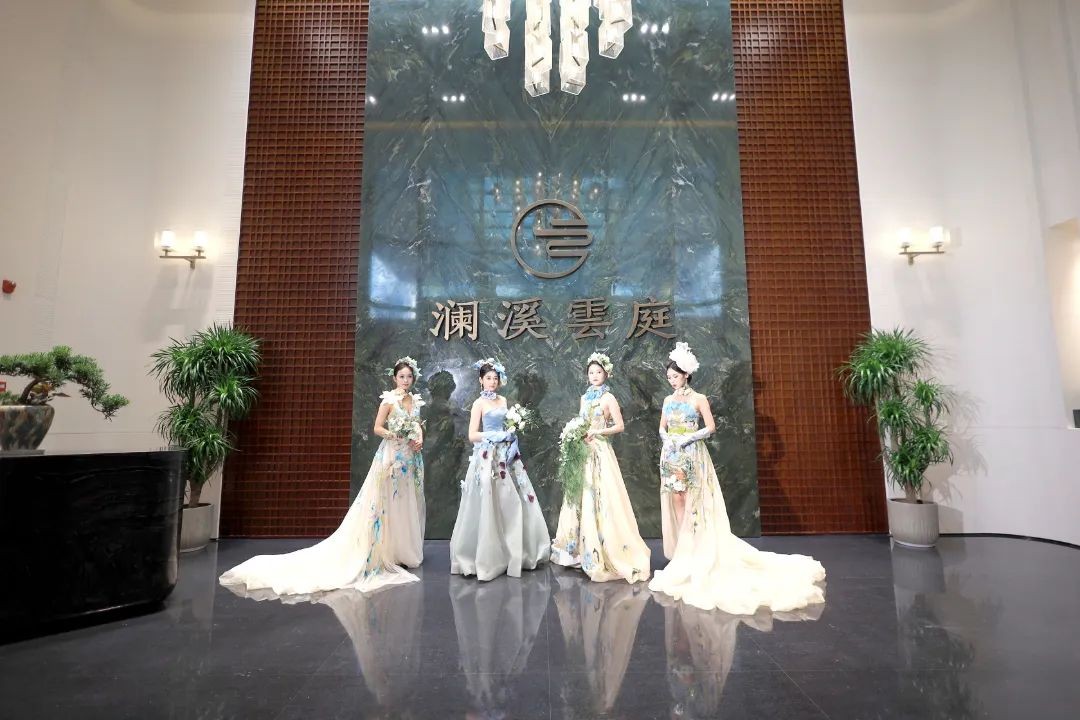 广润·澜溪雲庭 | 以自然奢笔，勾勒生活美学