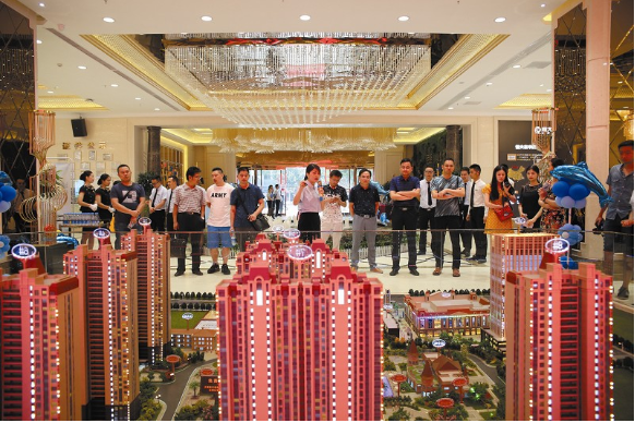 恒心筑城，阅美之旅 | 十堰媒体襄阳行圆满收官，恒大品质引燃全城期待