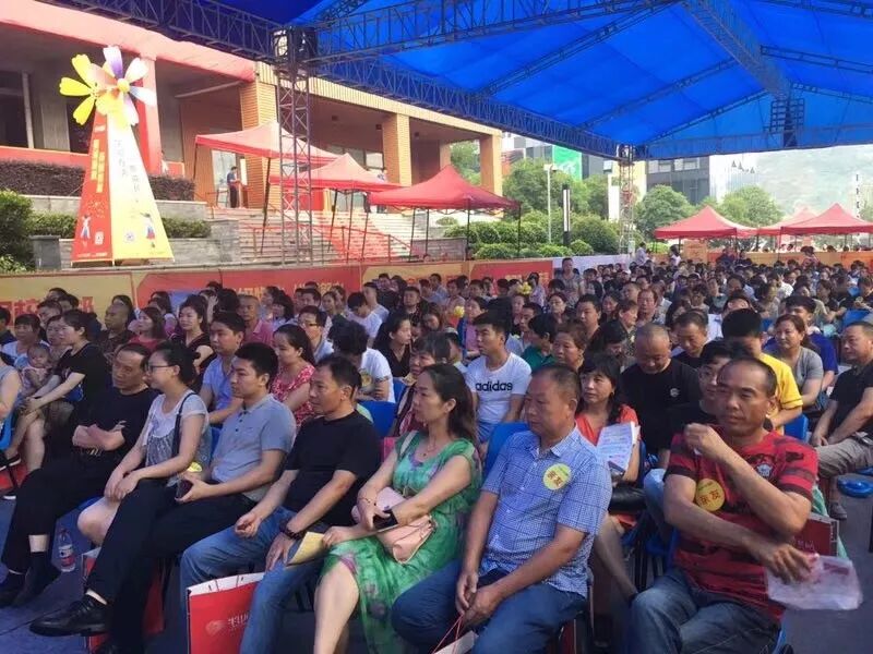 火爆热销 一城共鉴｜四方新城和园盛大开盘