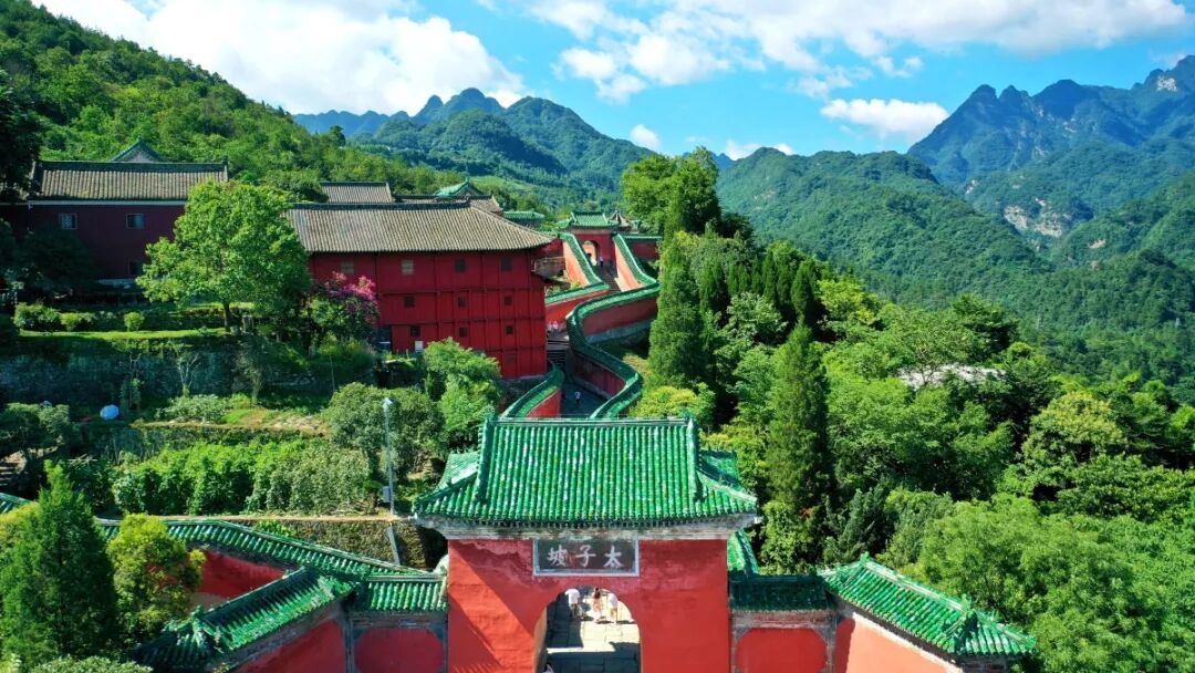 点击查看图片来源 图片