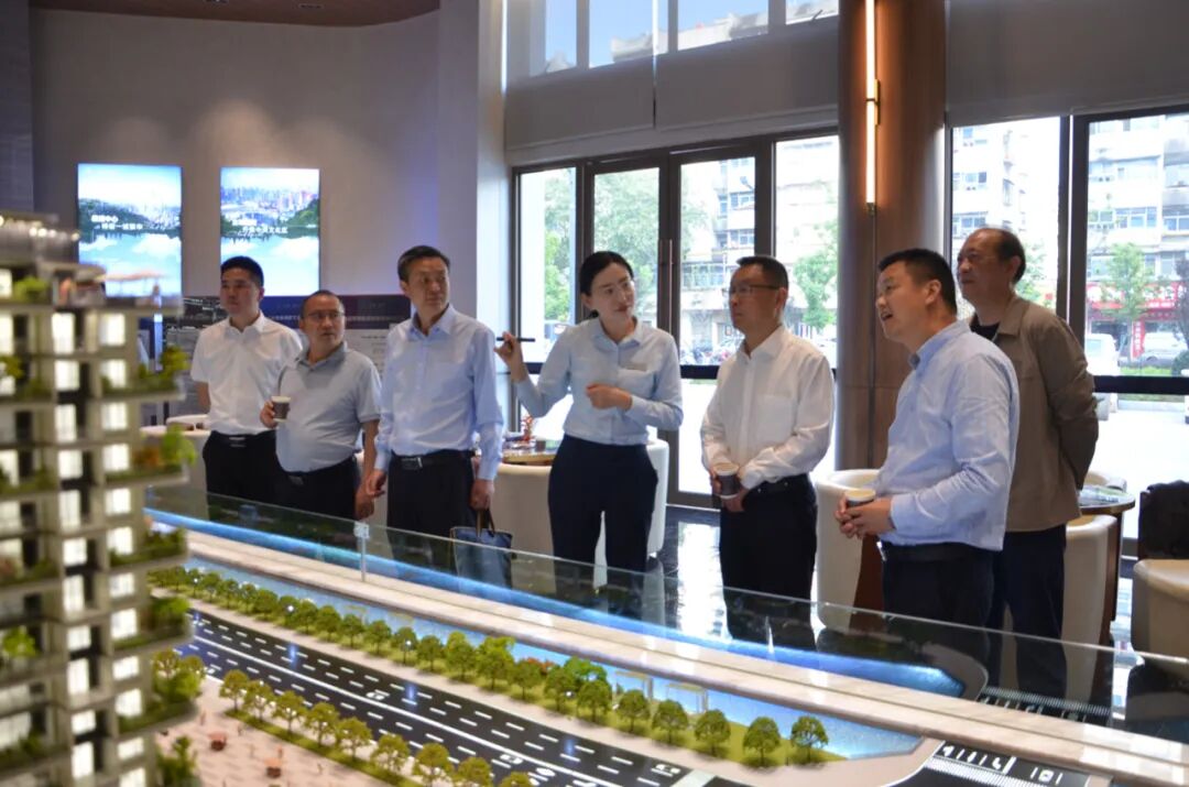 茅箭区人大副主任刘林调研和瑞·雲著 | 肯定项目符合「好房子」建设标准