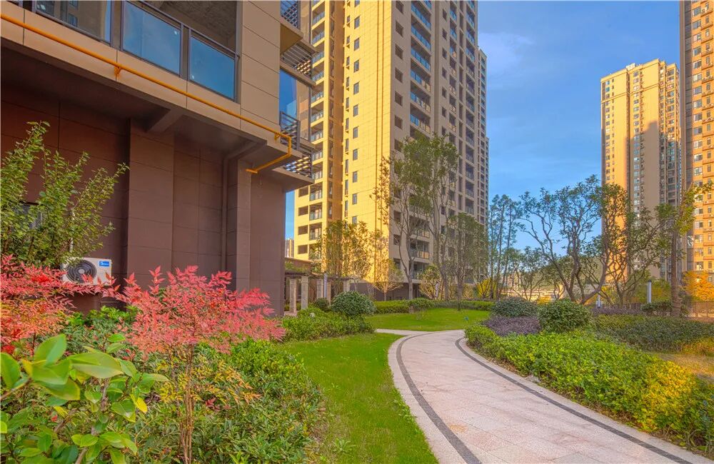 十堰实景现房优选：东正棕榈泉即买即住品质可鉴