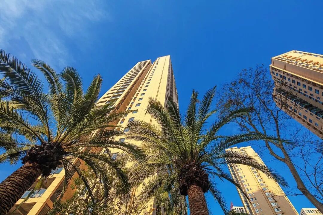 十堰实景现房清盘｜东正棕榈泉即买即住立减49900元