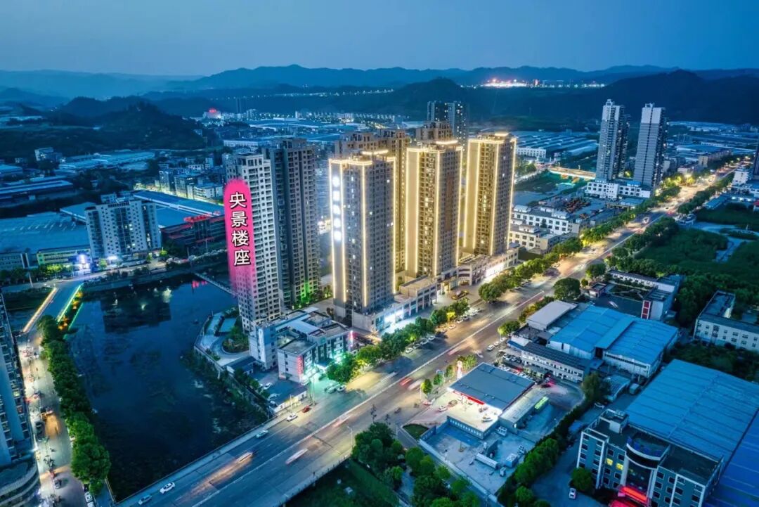 非臻品不压轴|4#楼央景王座启新面市。