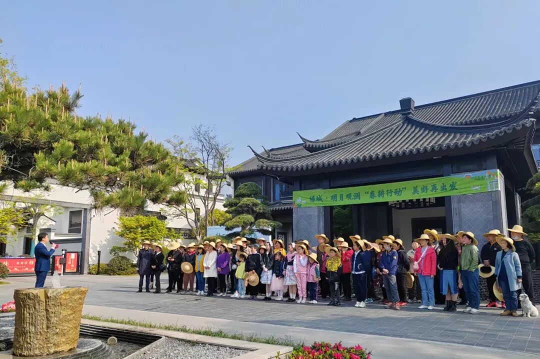 十堰绿城·明月观澜春耕活动开启：田园洋房生活融合，110-196㎡实景呈现